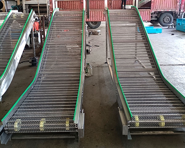 網(wǎng)帶輸送機